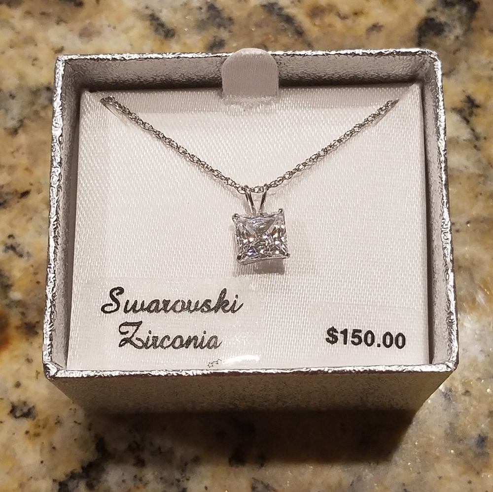 10k White Gold Princess Cut Swarovski Necklace